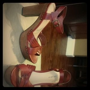 Women's heels 10 medium